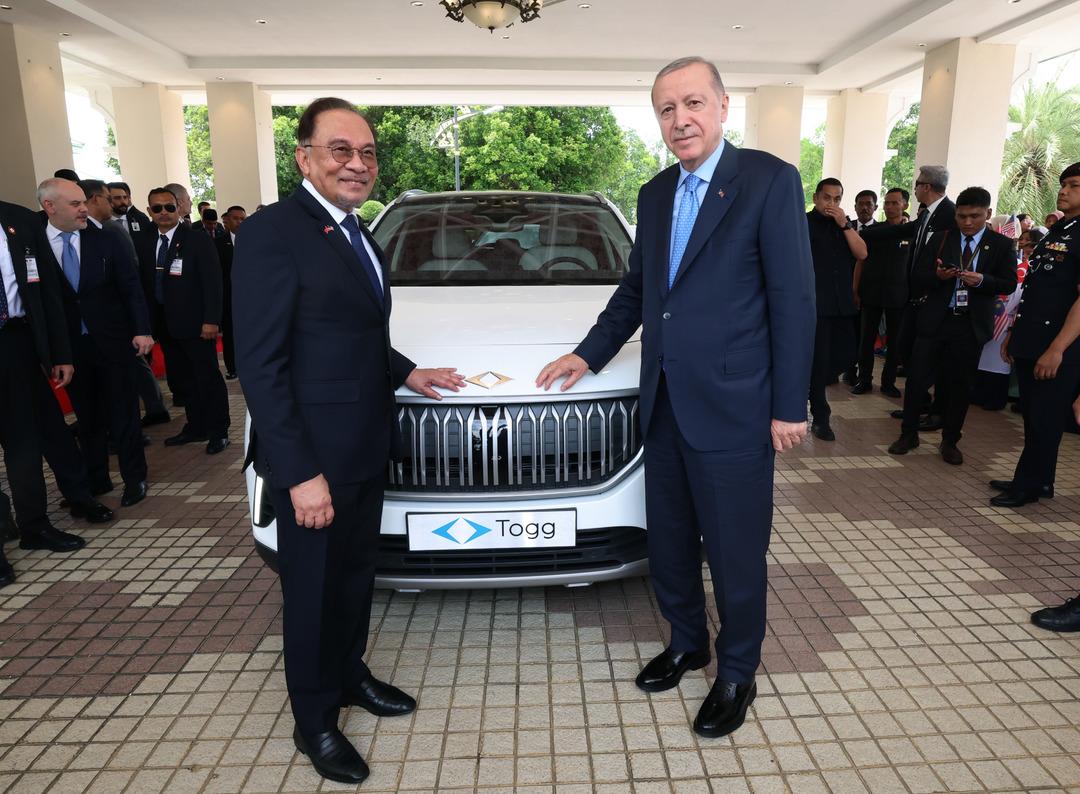 AA-20250211-37015513-37015504-CUMHURBASKANI_ERDOGAN_MALEZYADA