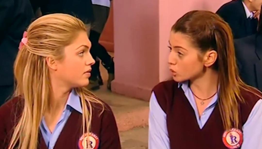 Ülkeyi terk etmişti! Hayat Bilgisi nin Törpü Yeliz i ve Barbie Gamze si yıllar sonra bir araya geldi! Gökçe Bahadır ile İpek Erdem e yorum yağdı 1