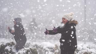 Kar yağışı bugün 29 ilde etkili, İstanbul için ise yeni tarih verildi: ‘Çocuklar değil kartopu, kardan adam bile yapacak!’