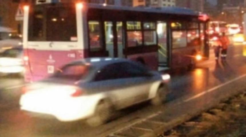 Kadıköy'de minibüsçü dehşeti! Kurşun yağdırdı