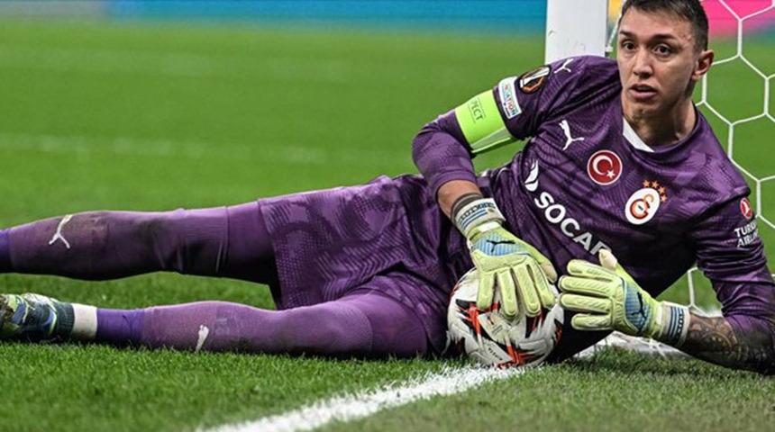 Galatasaray'da Muslera defteri kapanıyor! Avrupa'nın peşinden koştuğu isim Muslera'nın yerine kaleye geçiyor...