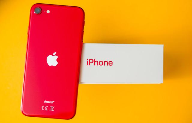 iPhone SE 4 geliyor: Apple, uygun fiyatlı iPhone serisini güncelleyecek