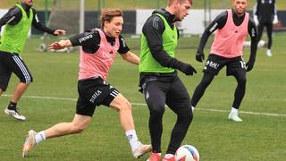 Beşiktaş’ta Elan Ricardo, takımla ilk antrenmanına çıktı