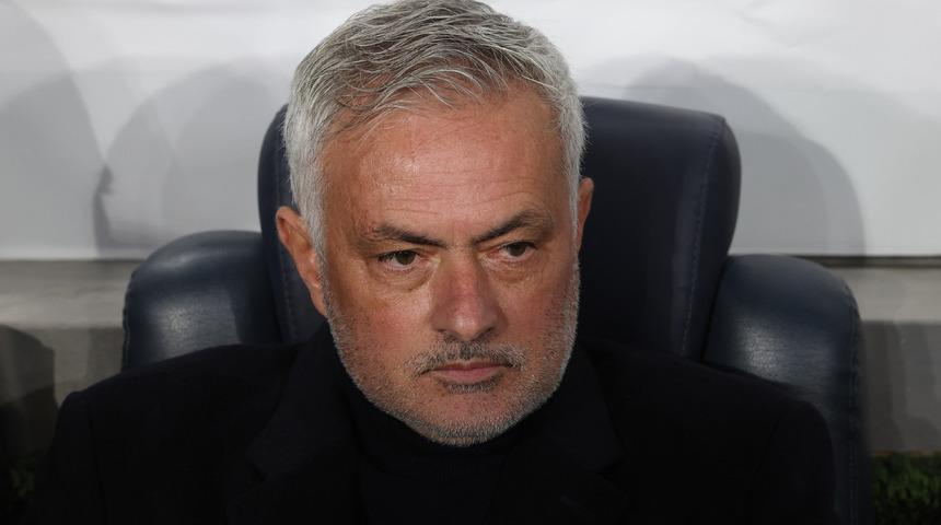 Mourinho'dan 3-0'lık Anderlecht galibiyetinin ardından herkesi şaşırtan sözler: Çok iyi sonuç diyemem!
