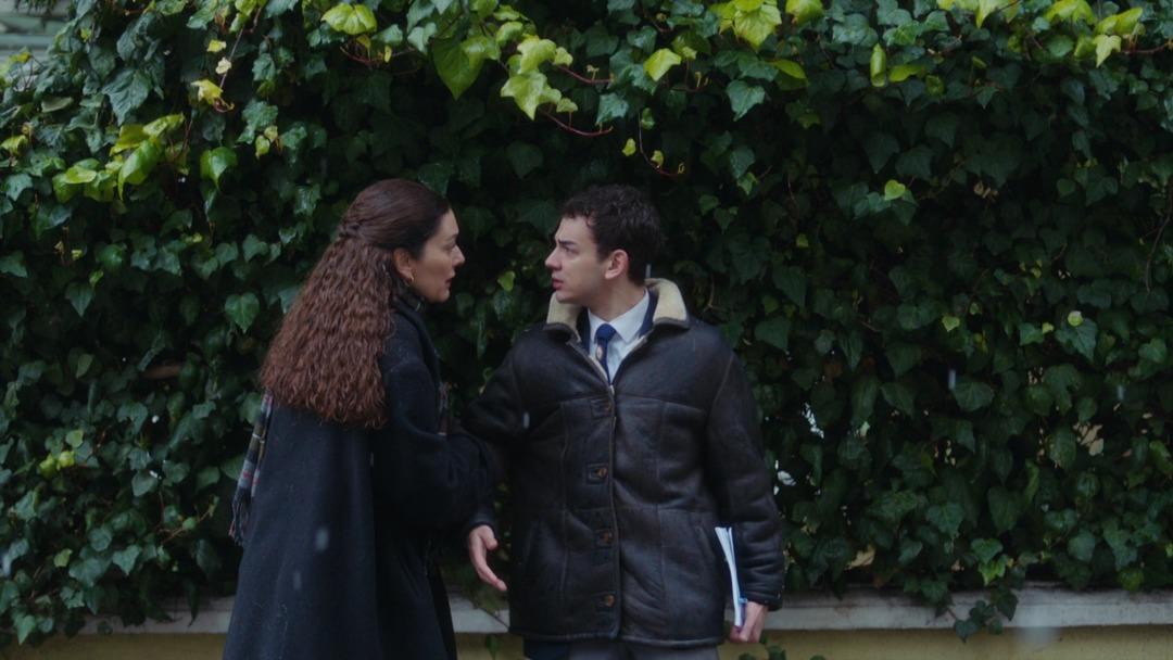 Annem Ankara da sürpriz: Minik Serçe, Ferdi Tayfur un "Bana Sor" şarkısını ilk kez yorumladı 1