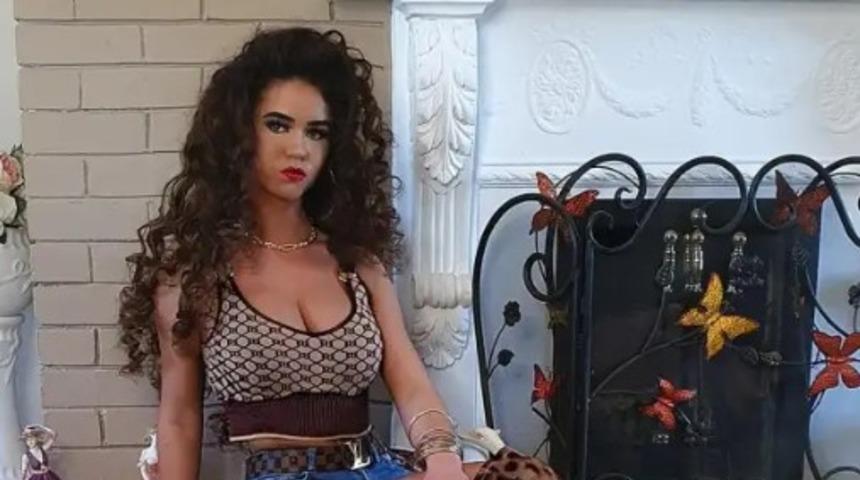 Mağazada soyunma odasının perdesi açıldı! Hemen dava etti: 16.000 sterlin (729 bin TL) kazandı