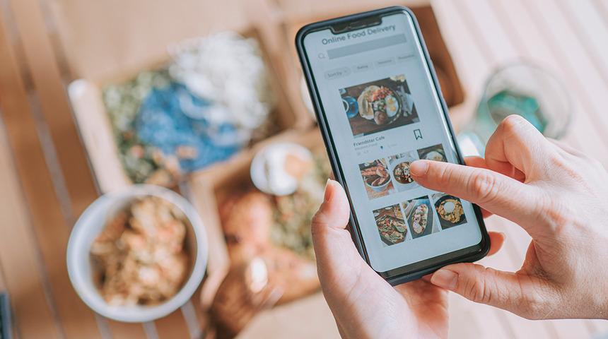 Böylesi şeytanın bile aklına gelmez! Yemek siparişi verirken iki kez düşünün: Evlerinde yapıp satıyorlar