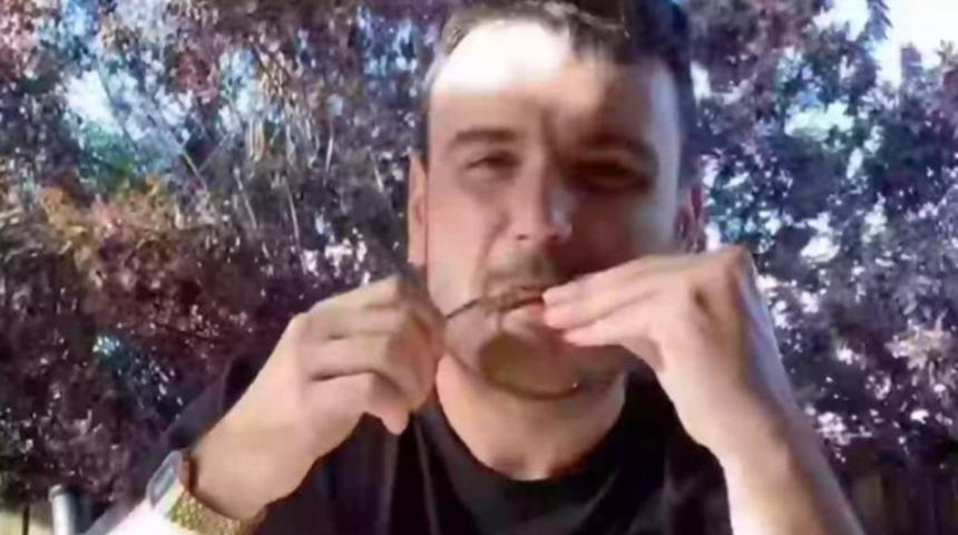 Her gün sadece kızarmış tavuk yiyor! Uyarılarla dalga geçmeyi seçti: "Bu gerçekten çok şaşırtıcı"