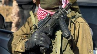 Dünyanın takip ettiği o an! Altıncı tur da tamamlandı: Hamas, Gazze'deki 3 İsrailli esiri Kızılhaç'a teslim etti