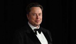Serveti katlandı! Musk, ilk dolar trilyoneri olmaya koşuyor