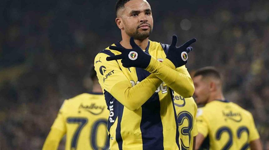 Fenerbahçe, Galatasaray derbisi öncesi Kasımpaşa engelini 3 puanla aştı!