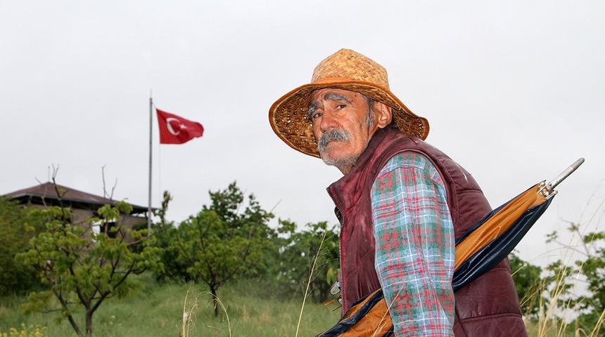 Issız adada yeşil bir cennet oluşturmuştu: "Robinson Crusoe" Ziya dede hasta oldu…