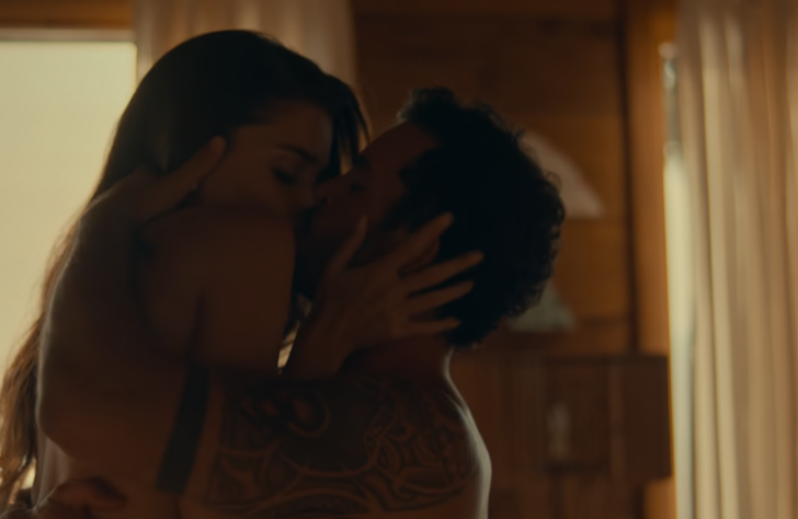 Rüzgara Bırak'ta Hande Erçel ve Barış Arduç'un ateşli sahneleri dile düştü! Eski aşık neler dedi neler... G4