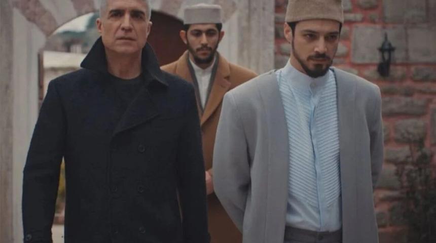 Kızıl Goncalar'a taze kan! Esra Ronabar diziye dahil oluyor