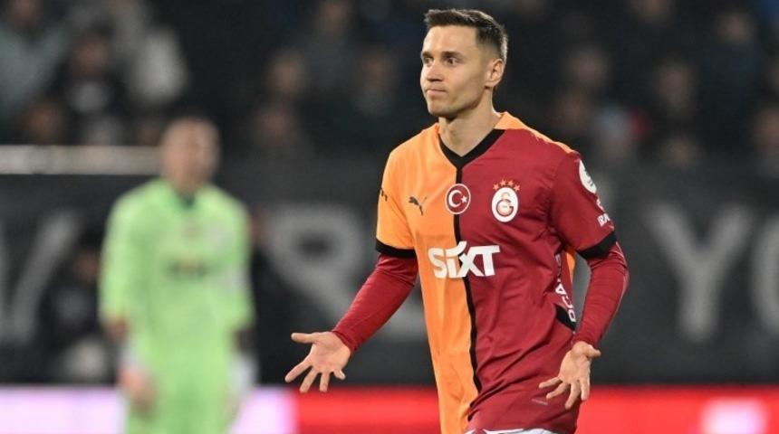 Frankowski Polonya'da gündem oldu! Öve öve bitiremediler...