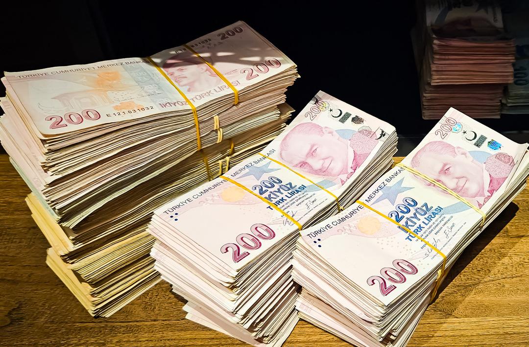 En d&uuml;ş&uuml;k konut kredisi faiz oranı... Banka banka 1 milyon TL'nin aylık taksit ve geri &ouml;demesi belli oldu