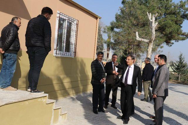 Başkan Pamuk, mahalle ve taziye evleri inşaatını inceledi