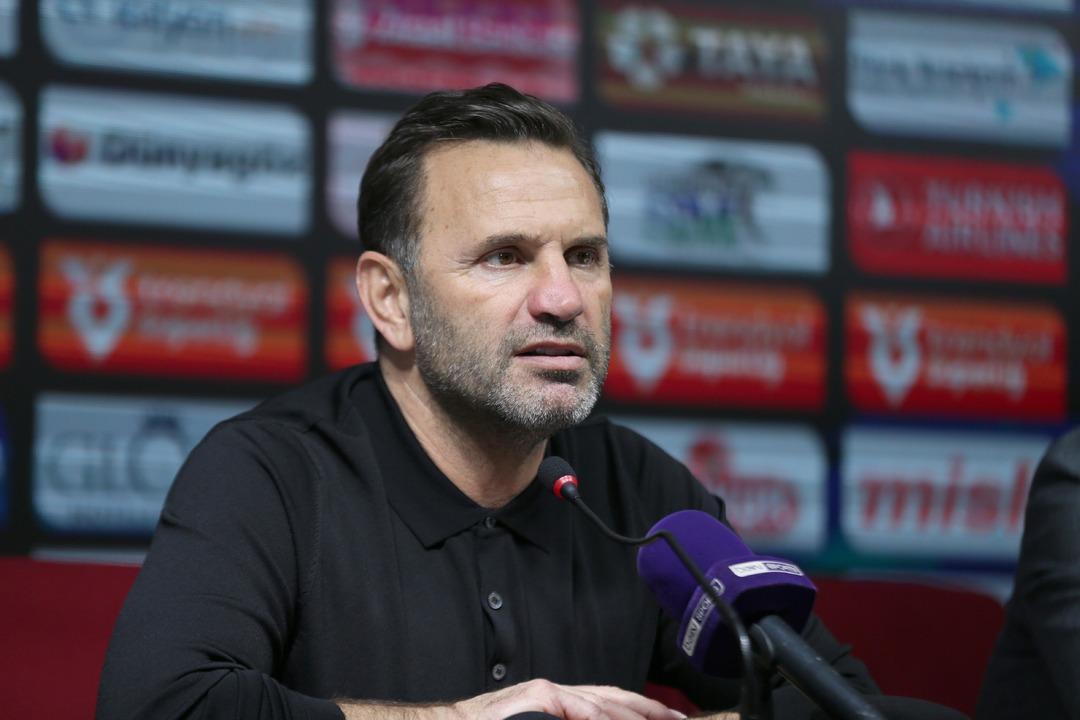 AA-20250217-37083059-37083057-CAYKUR_RIZESPOR_GALATASARAY_MACININ_ARDINDAN