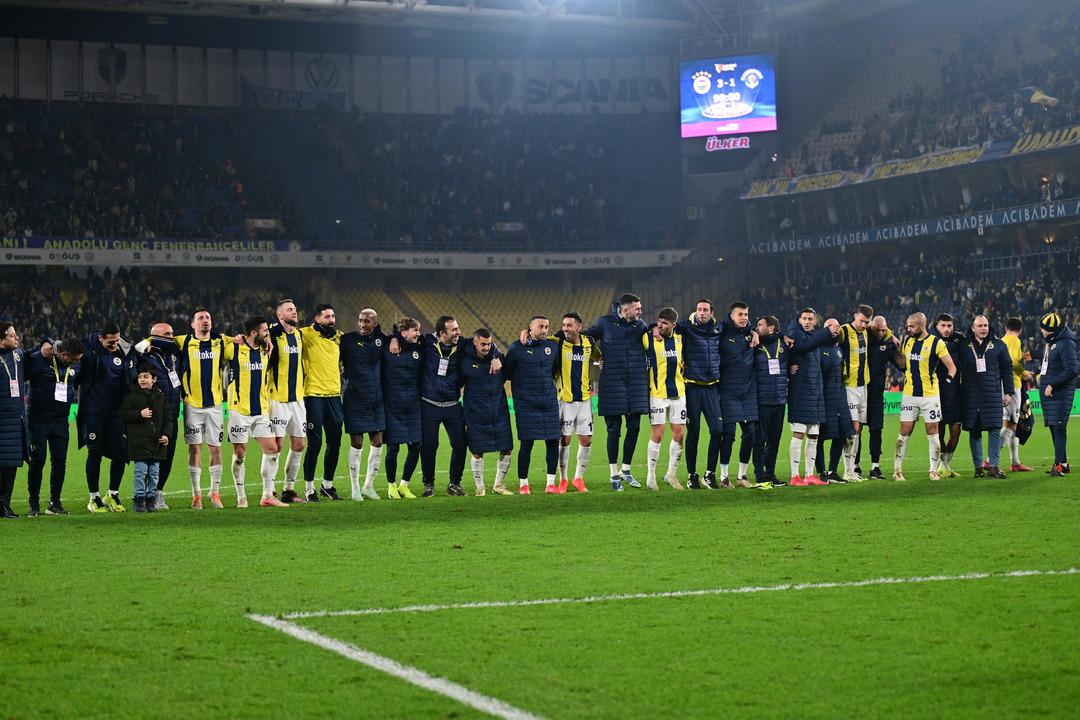 AA-20250216-37073674-37073670-FENERBAHCE_KASIMPASA