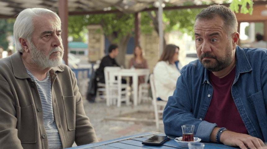 Ata Demirer ve Uğur Yücel'in başrolünü üstlendiği "Bir İhtimal Daha Var" dizisinin yayın tarihi belli oldu: İlk kareler geldi...