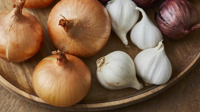 Soğan almadan önce bunları bilmelisiniz: Soğan hakkında hiç duymadığınız 6 önemli ipucu! 
