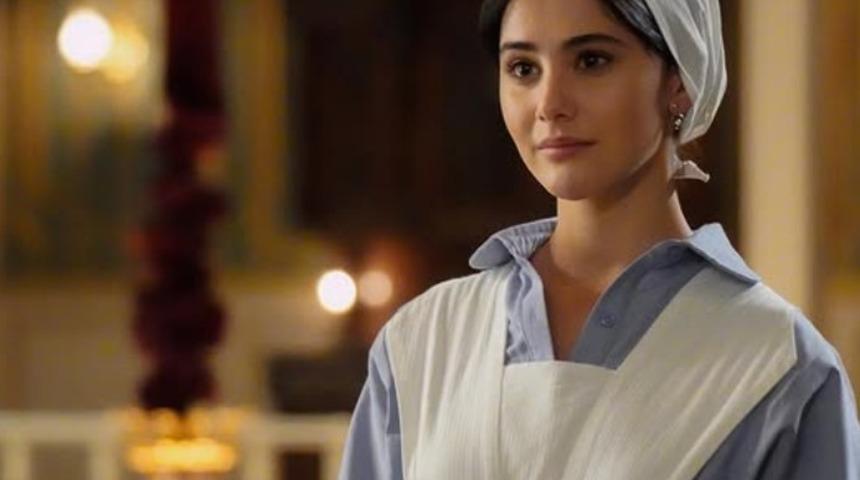 Şakir Paşa Ailesi'nin Sümbül'ü Helin Kandemir aradığı aşkı buldu! Ünlü iş insanıyla... 