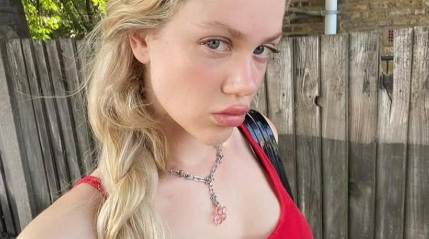 Şöhretin zirvesindeyken ülkeyi terk etmişti! Serel Yereli gitme sebebini söyleyince gündem oldu