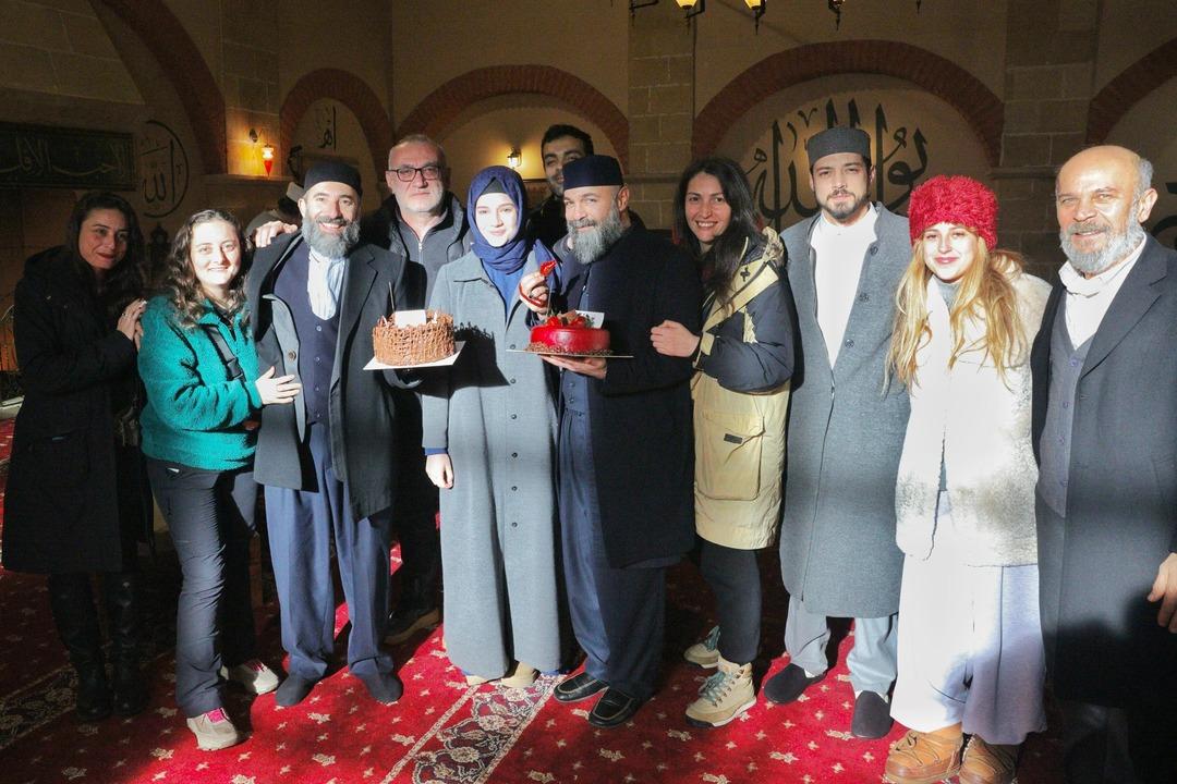 Kızıl Goncalar ın Zeynep i Mina Demirtaş doğum gününü kutladı! Mina Demirtaş kaç yaşında? 2