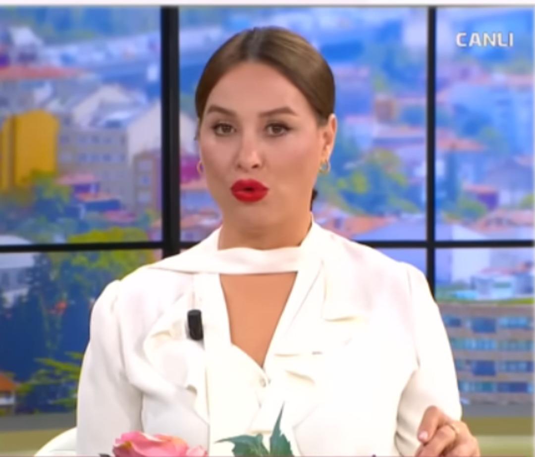 Canlı yayında eşiyle yaşadıklarını anlattı! Fatih Reşit Civelekoğlu nun cinsellik yorumu sansürlendi, Nur Viral utandı 1