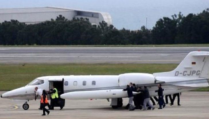 Bunu da gördük! Uçağı iterek çalıştırdılar G3