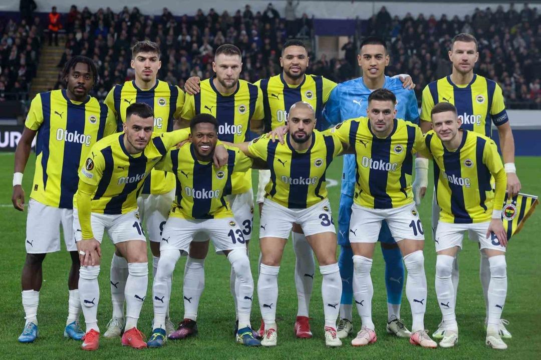 Fenerbahçe, UEFA Avrupa Ligi nde üst tura yükseldi! 2