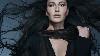 Ece Sükan dergi için kamera karşısına geçti! Leopar mayosuyla verdiği pozlar olay oldu