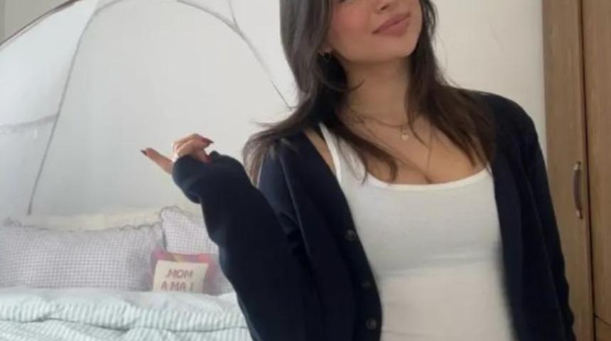 Örümcek fobisi öyle bir şey yaptırdı ki... Yatağının üzerine çadır kurdu: "4 aydır çadırda uyuyorum"