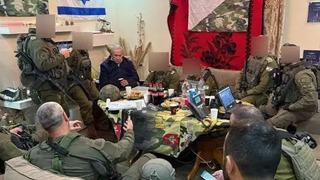 Skandal eylem! Netanyahu bir Filistinlinin evine baskın düzenledi