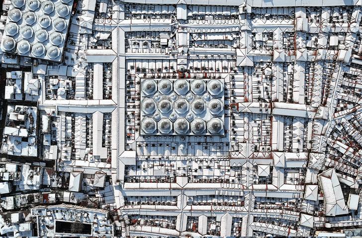 İstanbul'da kartpostallık görüntü! Kentin tarihi simgeleri beyaza büründü G3