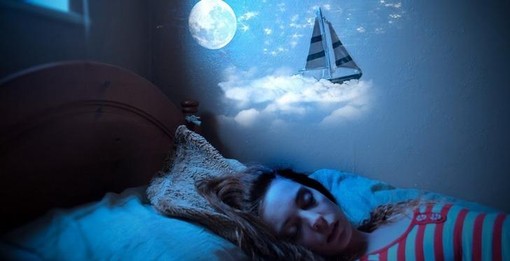 Rüyanda bir film sahnesindesin. Hangi senaryo seni anlatıyor?