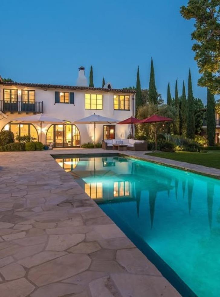 Selena Gomez 35 milyon dolara ultra lüks malikane aldı! 7 yatak odası, 12 banyo... İçinde yok yok! Görenler hayran kaldı G2