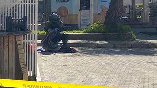 Film sahnesi gibi olay: Sokakta duran valizden şüphelendiler ihbar ettiler! Valiz fünye ile sokakta patlatıldı… 