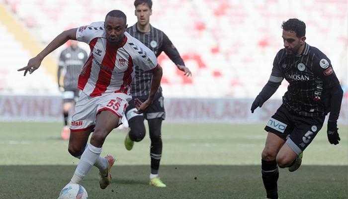 Sivasspor kaçtı, Konyaspor yakaladı!