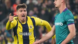 Fenerbahçe'de Yusuf Akçiçek fırtınası! Avrupa devleri peşine takıldı