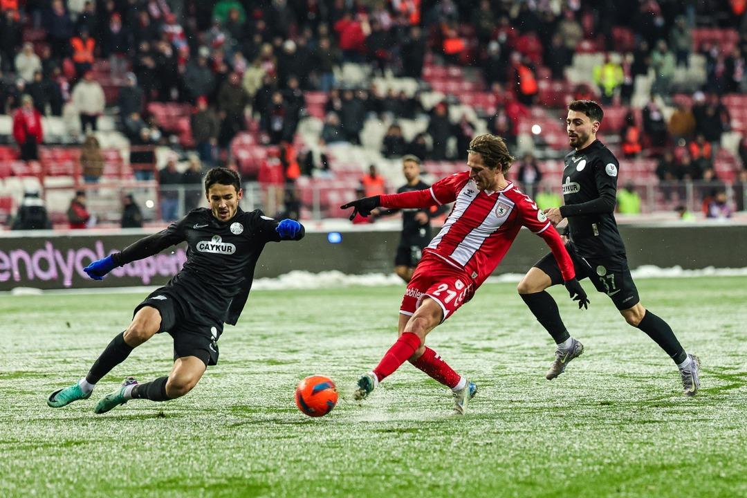 SAMSUNSPOR-–-RIZESPOR-2-–-3_579433_171536