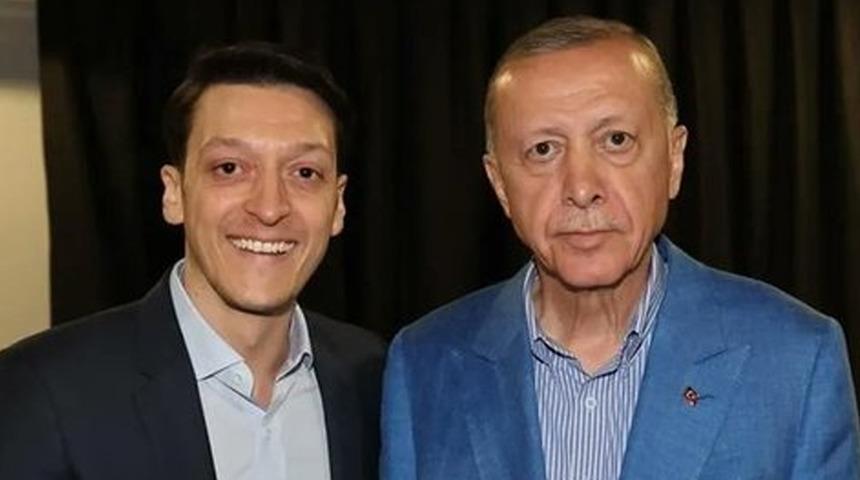 Son dakika | Mesut Özil, Serap Yazıcı, Ünal Karaman... AK Parti'nin yeni MKYK'sı belli oldu!