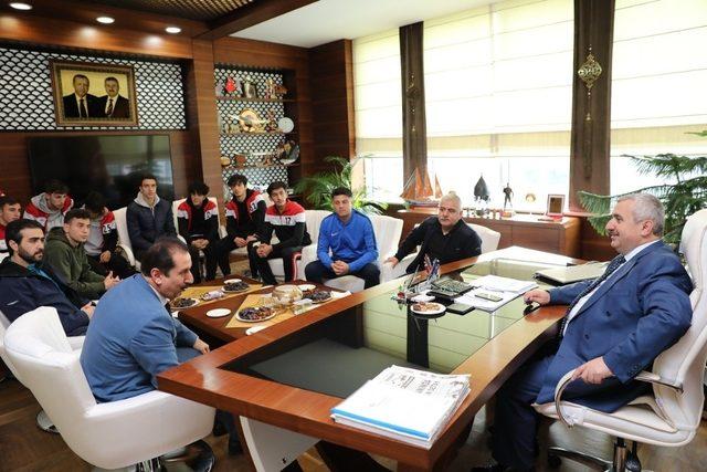 K&ouml;rfez&rsquo;de spora verilen destek meyvesini veriyor 2