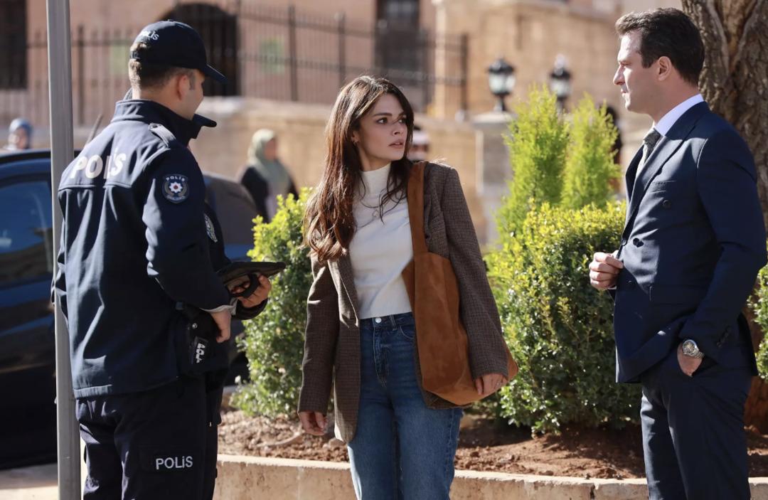 Uzak Şehir Alya’nın bu zamana kadar yaptığı en iyi kombinler… 2