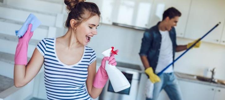 Temizlik yaparken en sevdiğin şey ne?