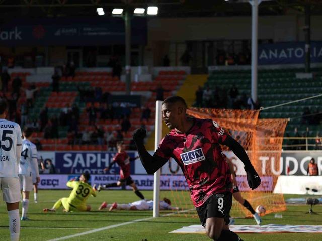 Süper Lig'de inanılmaz maç! 2-0'dan döndüler...