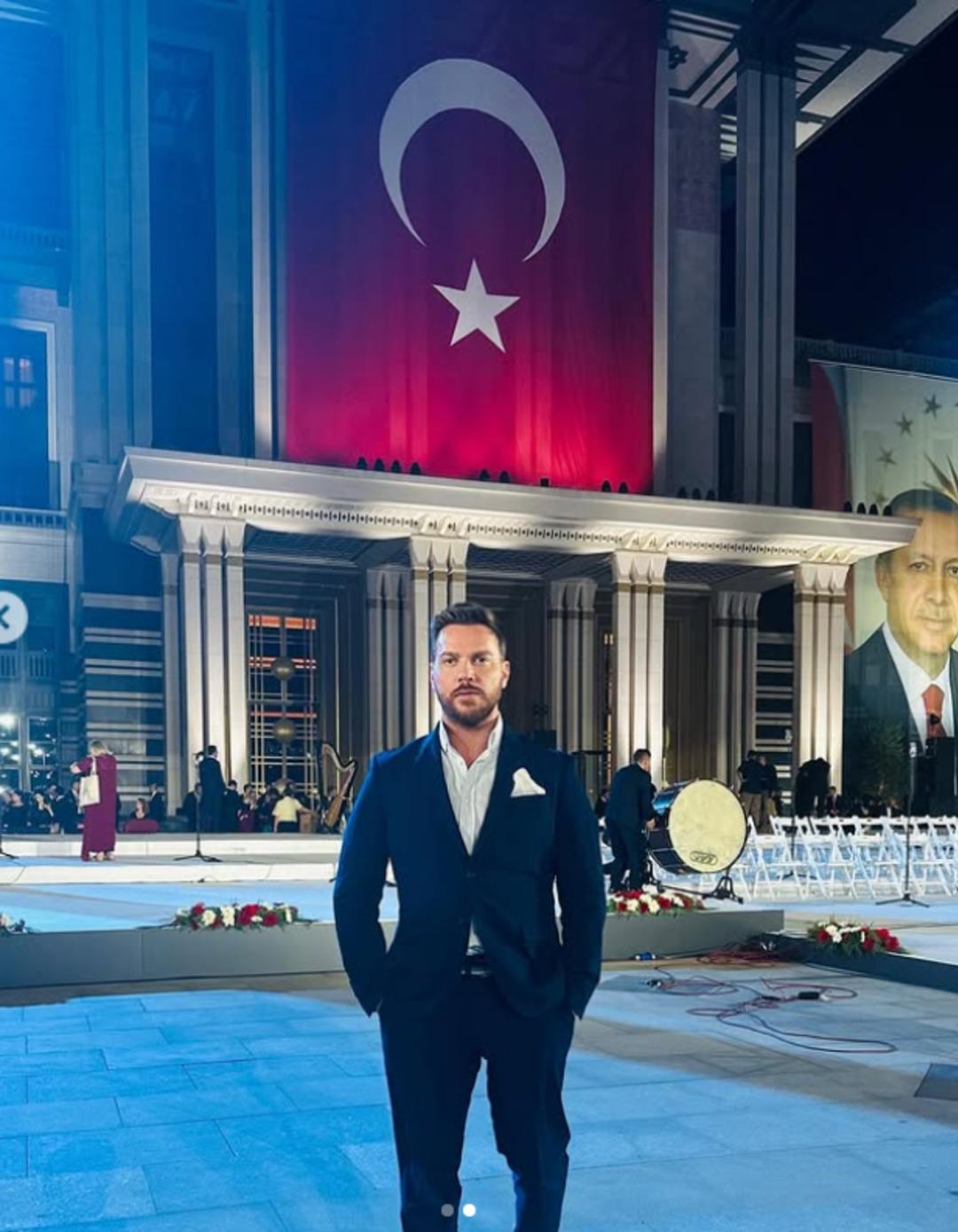 Sinan Akçıl ın AK Parti MKYK sı açıklamasını gören Yeşim Salkım kendini tutamadı:  Biraz insan ol da... 1