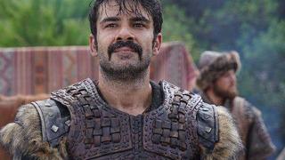 Dizi başlamadan yönetmenle kavga edip diziden ayrıldı! Binbir Gece Masalları'na Özgür Çevik dahil oldu