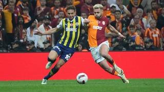 Dev derbinin hakemi Vincic yok artık dedirtti! Böyle bir şey görülmedi... Şimdi ise Galatasaray-Fenerbahçe derbisi