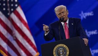 Trump'tan İran'a g&ouml;zdağı: 'Venezuela'ya gidenden daha b&uuml;y&uuml;k'